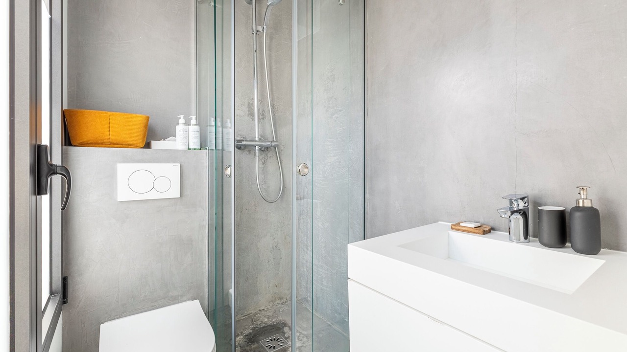 Photo of Bathroom in 10th Arrondissement