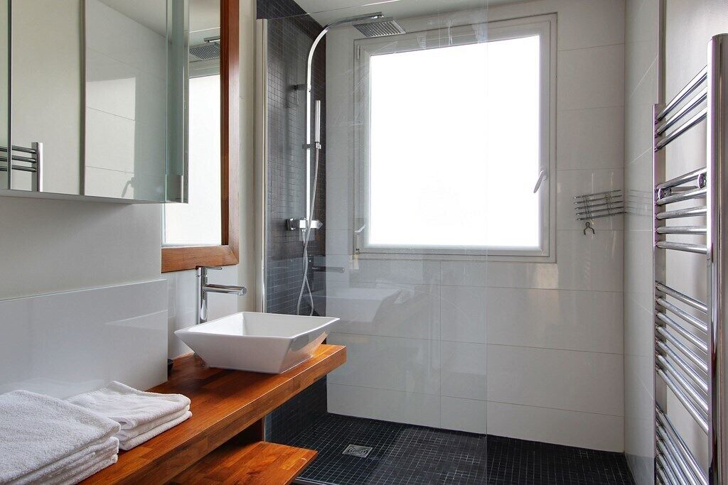 Photo of Bathroom in Chaillot