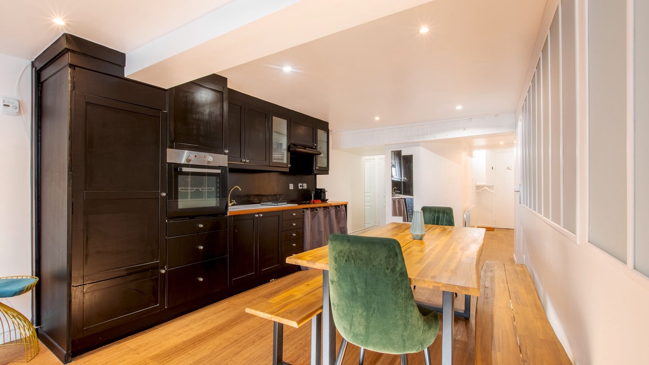 Photo of Kitchen in Arts-et-Metiers