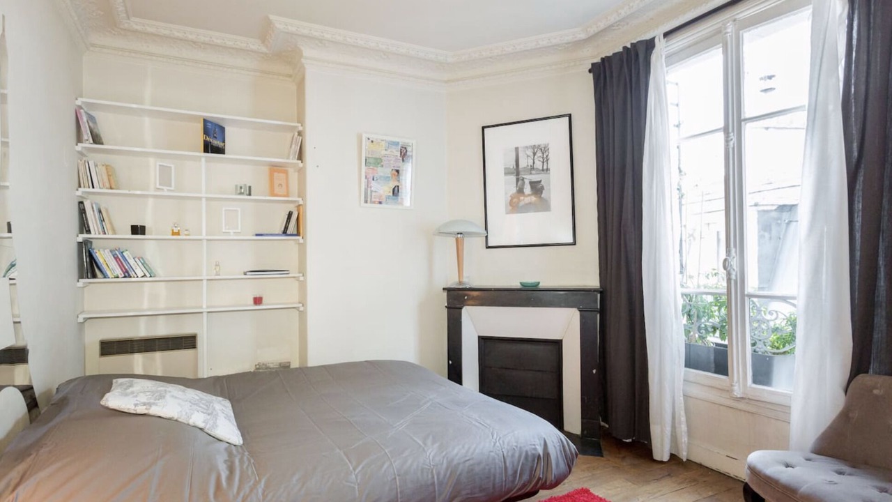 Photo of Bedroom in Grenelle