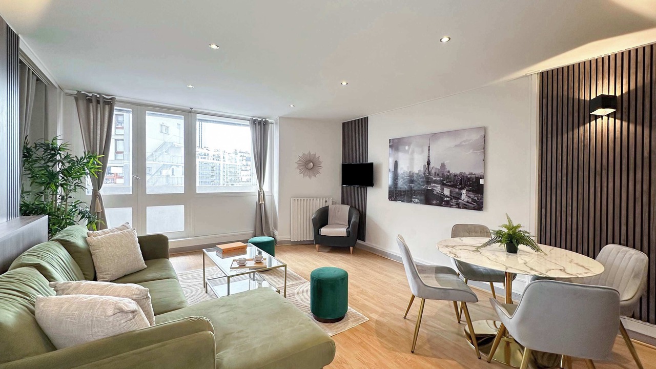 Photo of Bedroom in Montparnasse
