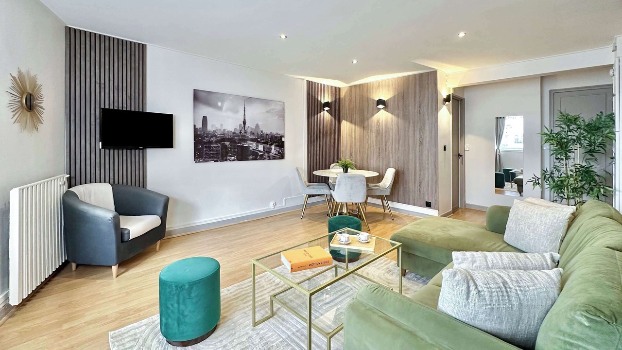 Photo of Bedroom in Montparnasse