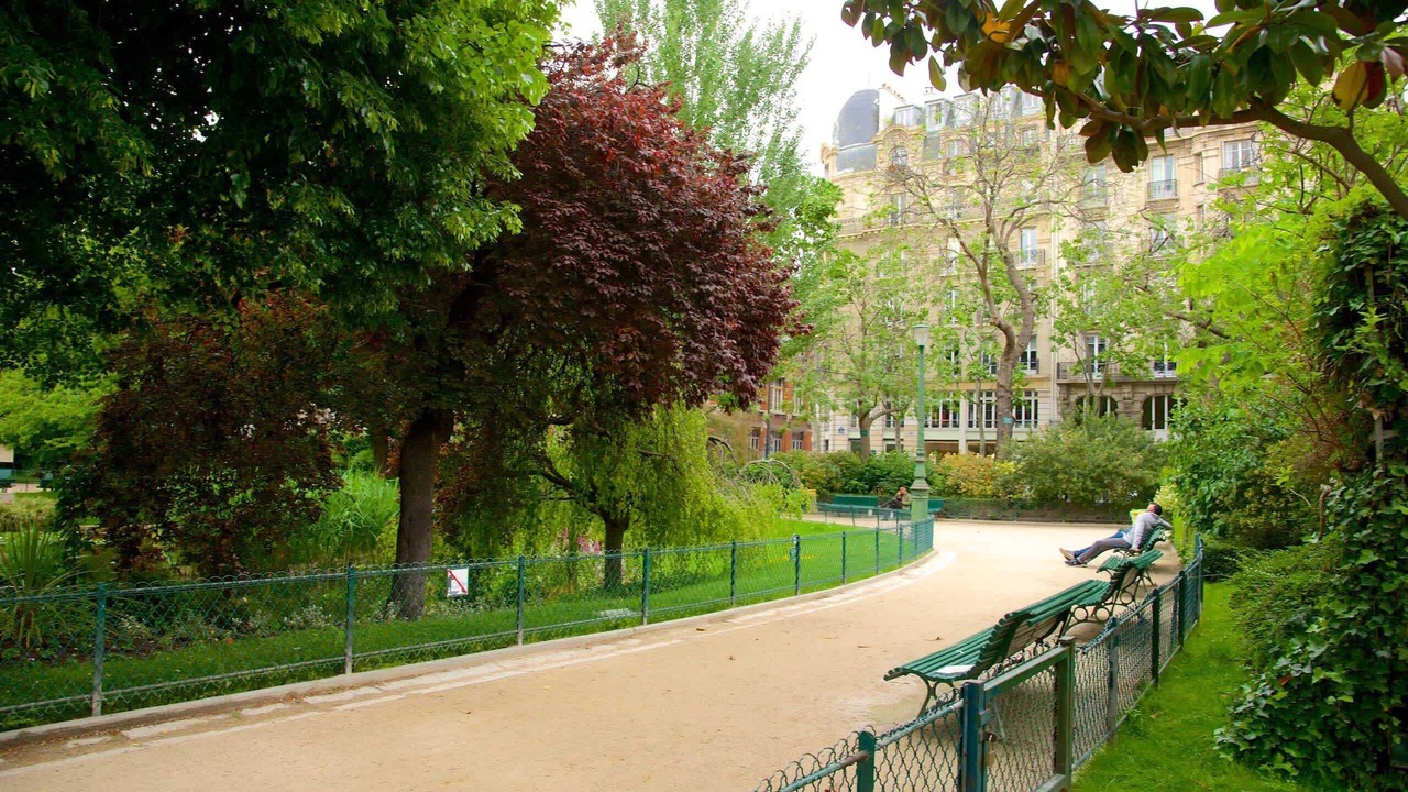 Photo of Outdoor in Arts-et-Metiers