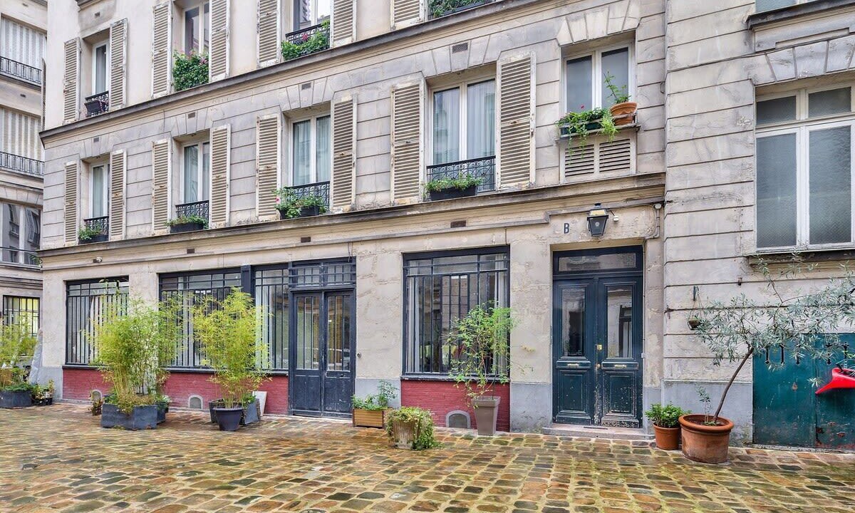 Photo of Others in Quartier de la Porte-Saint-Denis