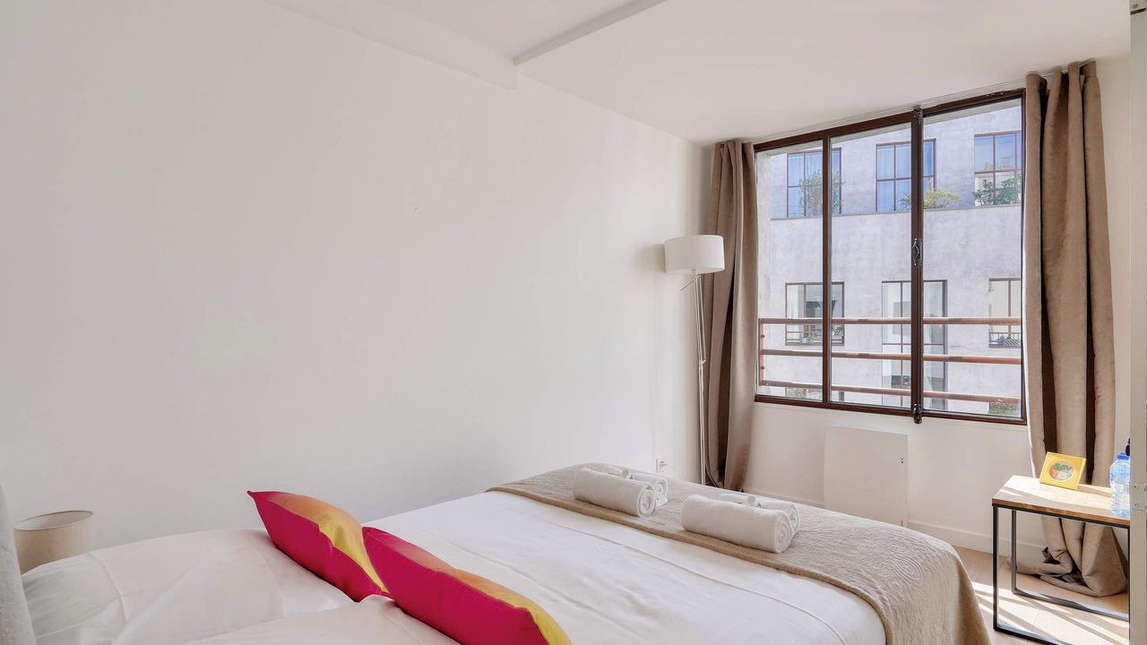 Photo of Bedroom in 11th Arrondissement