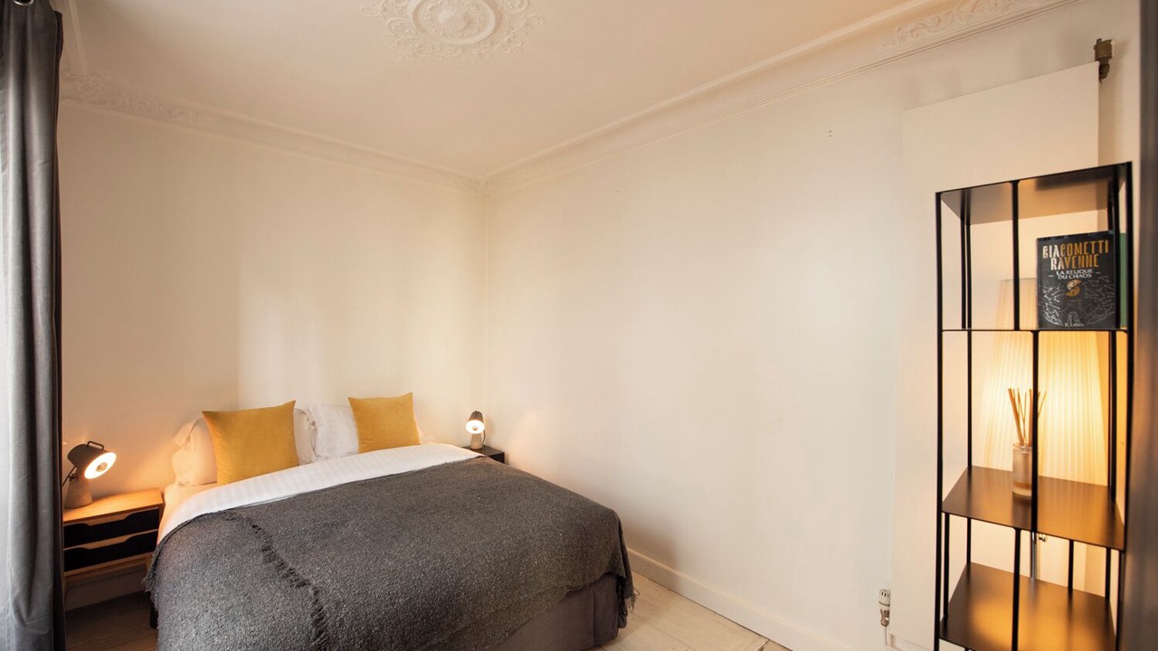 Photo of Bedroom in Saint-Merri