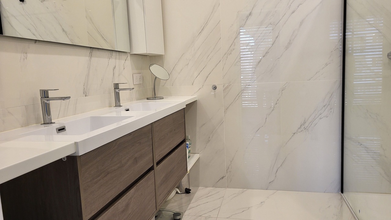 Photo of Bathroom in Garches