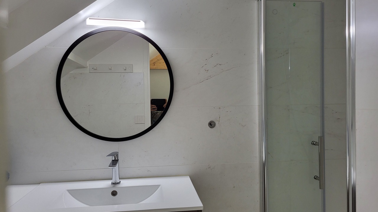 Photo of Bathroom in Garches