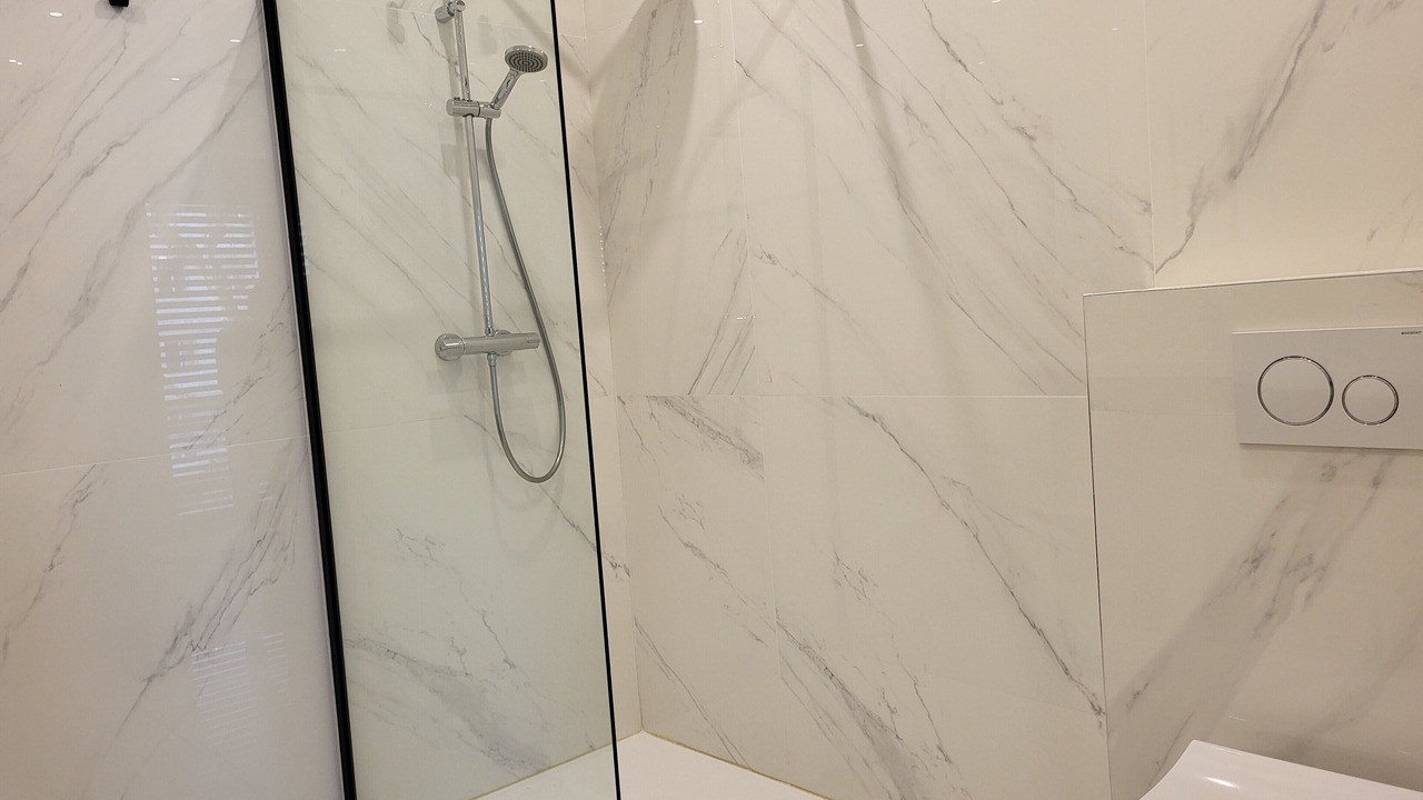 Photo of Bathroom in Garches