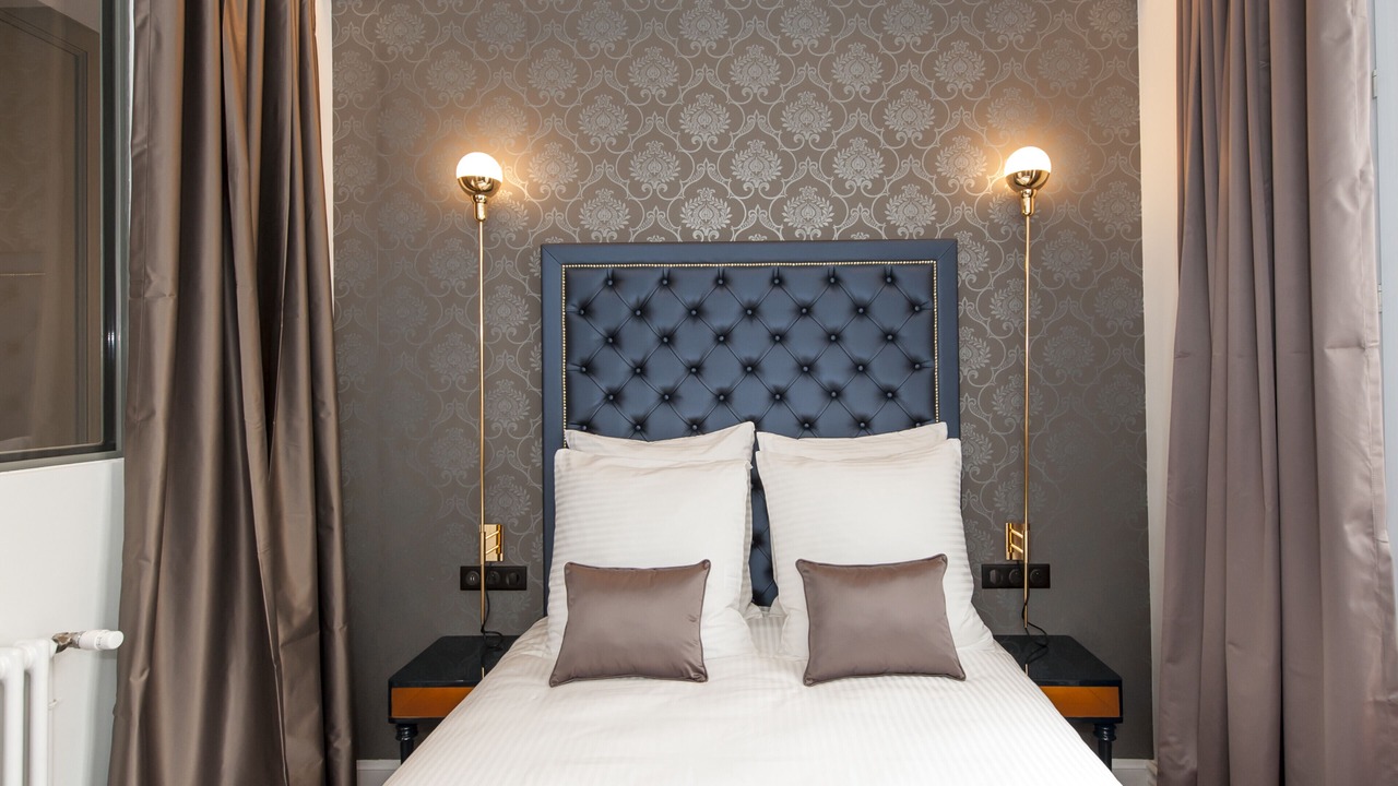 Photo of Bedroom in Champs-Elysees