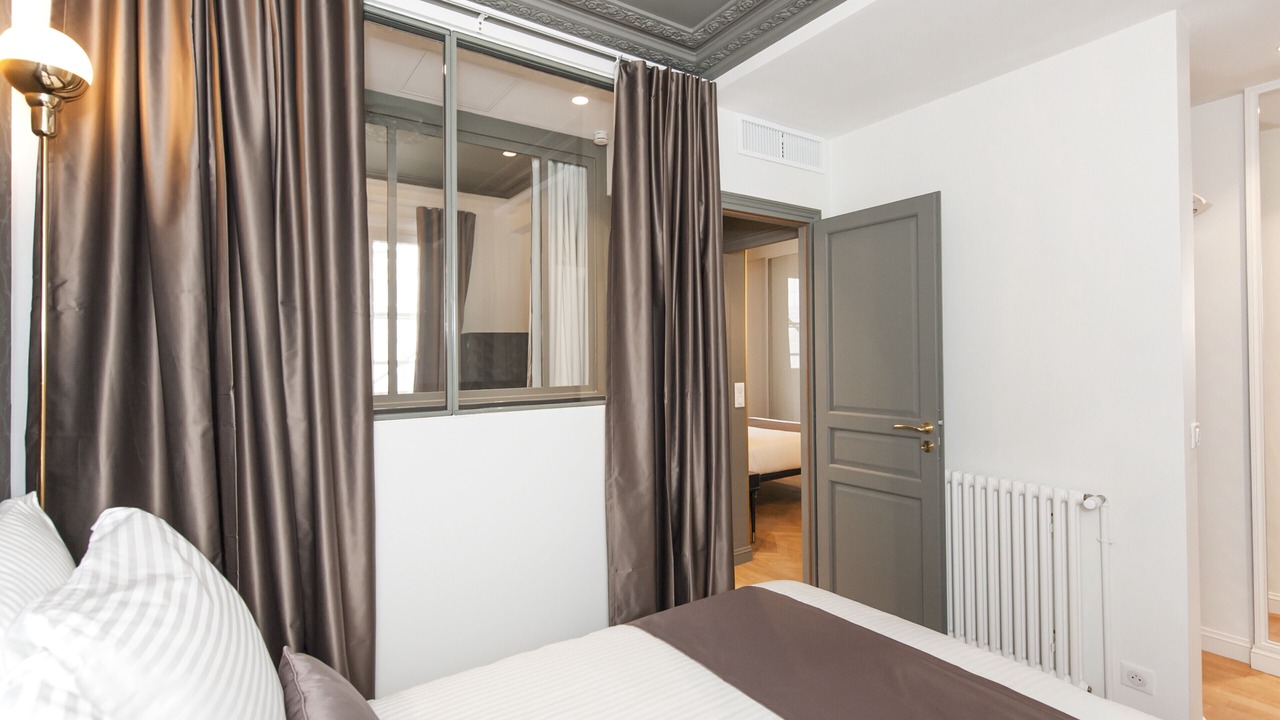 Photo of Bedroom in Champs-Elysees