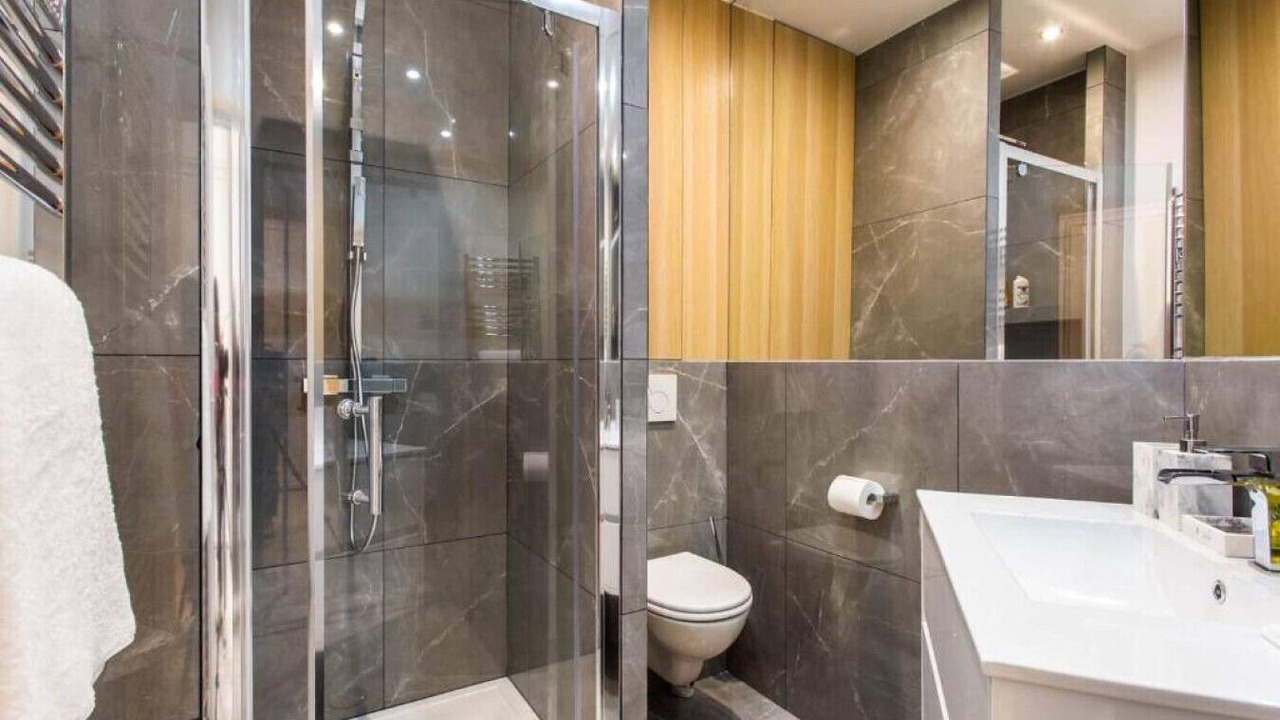 Photo of Bathroom in Chaillot