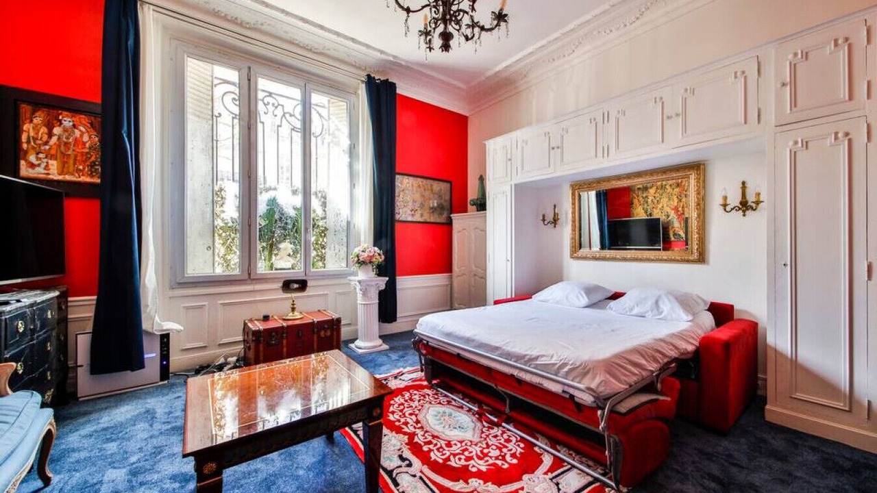 Photo of Bedroom in Chaillot