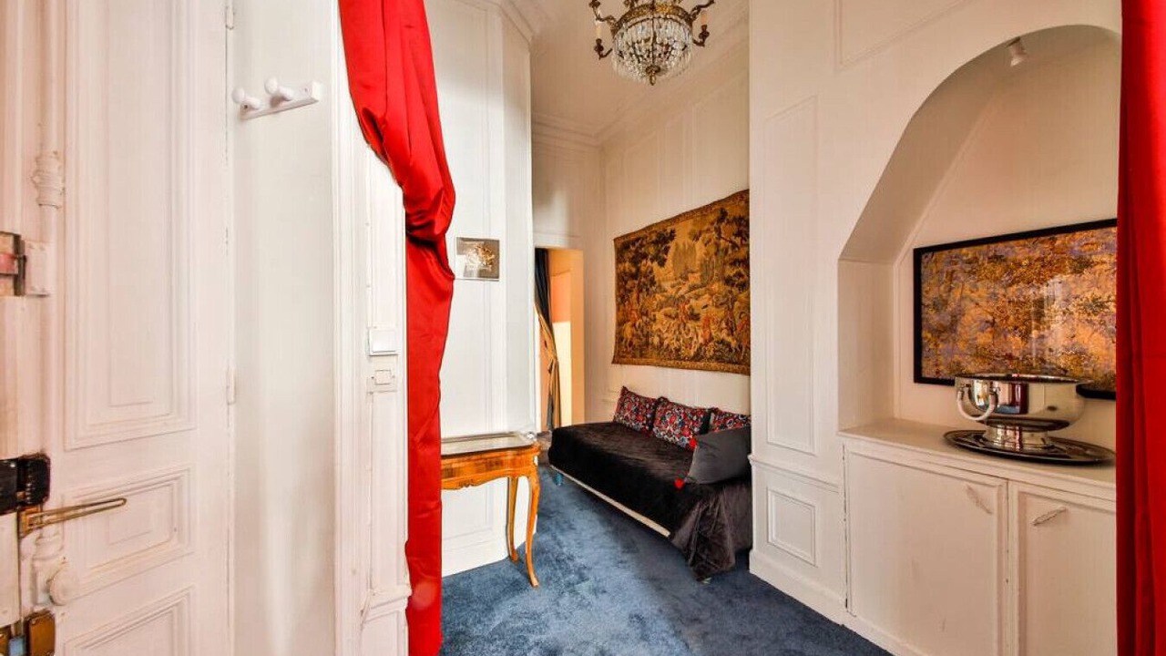 Photo of Livingroom in Chaillot