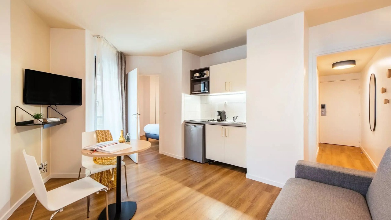 Photo of Livingroom in Asnieres-sur-Seine