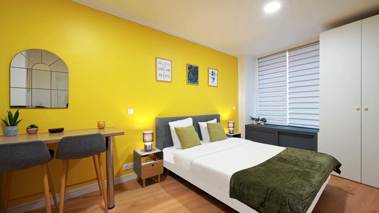 Photo of Bedroom in Chaillot