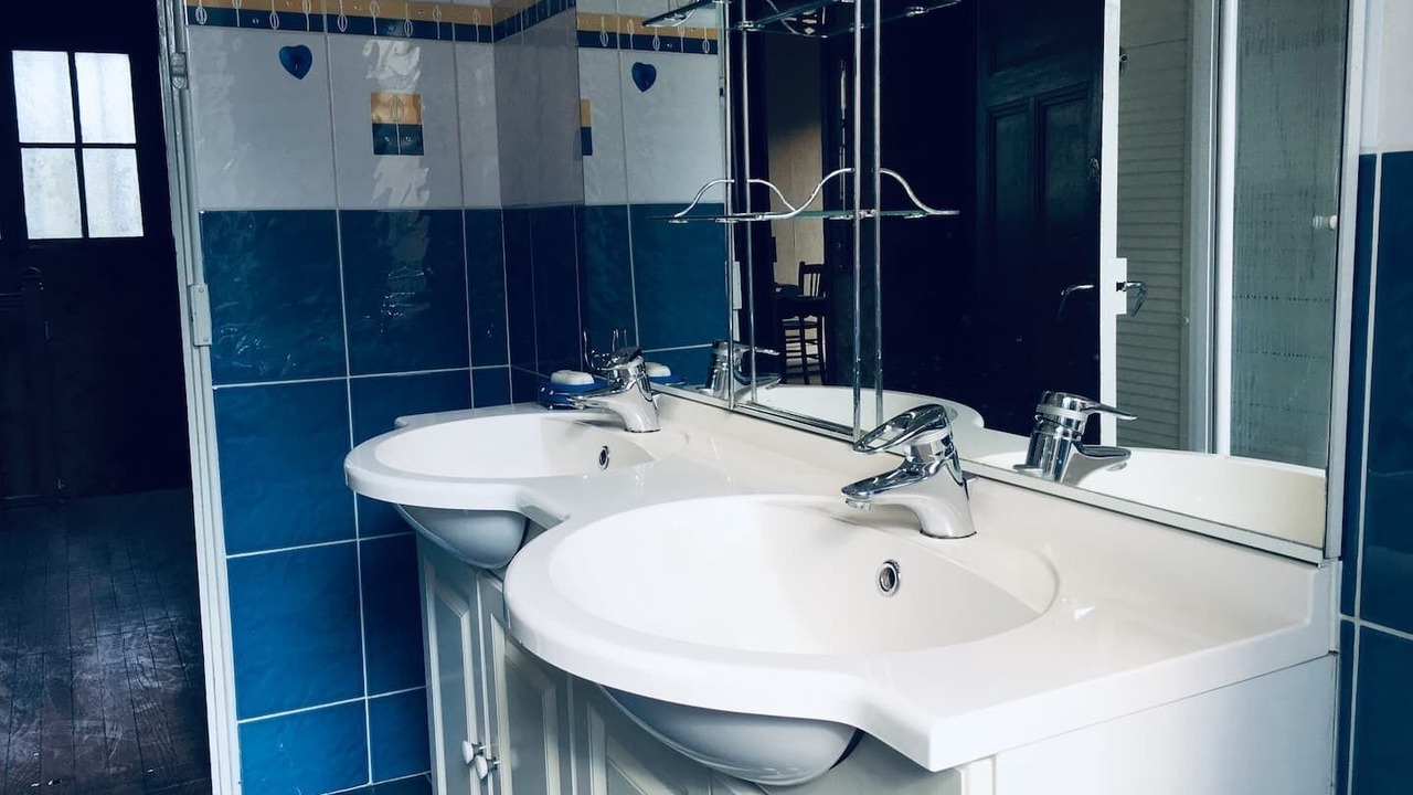 Photo of Bathroom in Vitry-sur-Seine