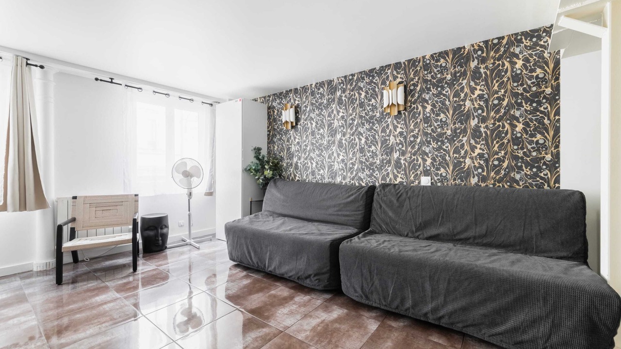 Photo of Livingroom in Combat