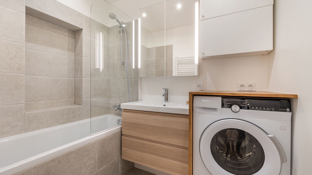 Photo of Bathroom in Arsenal