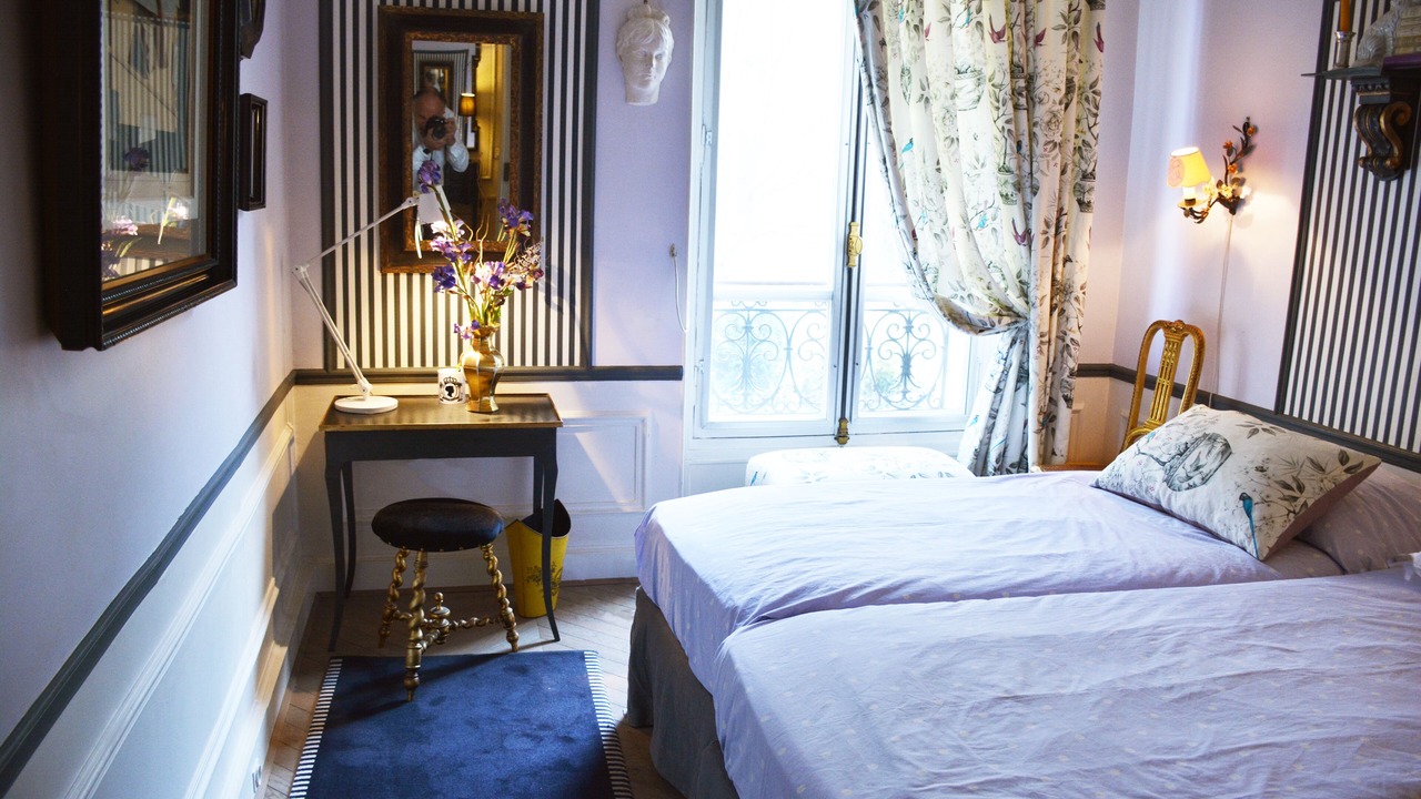 Photo of Bedroom in Chaillot