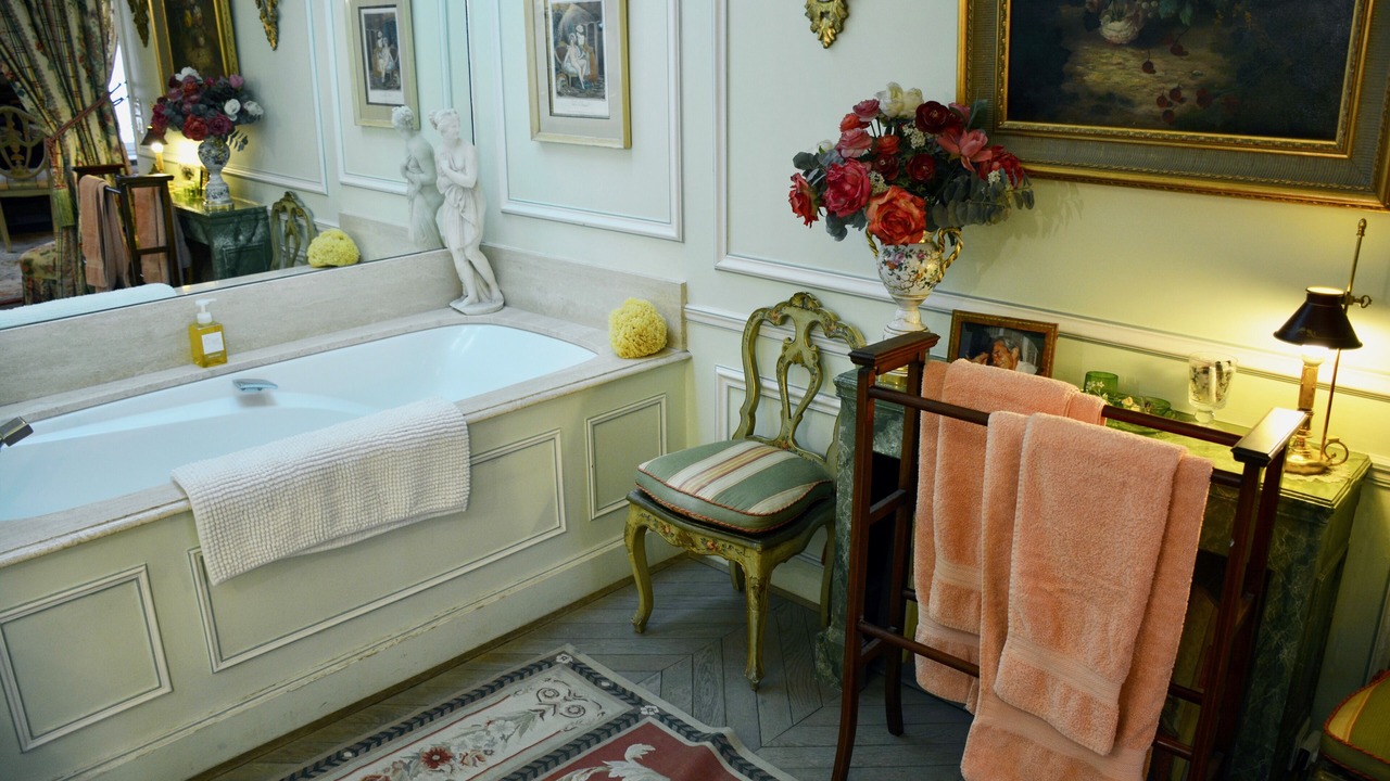 Photo of Bathroom in Chaillot