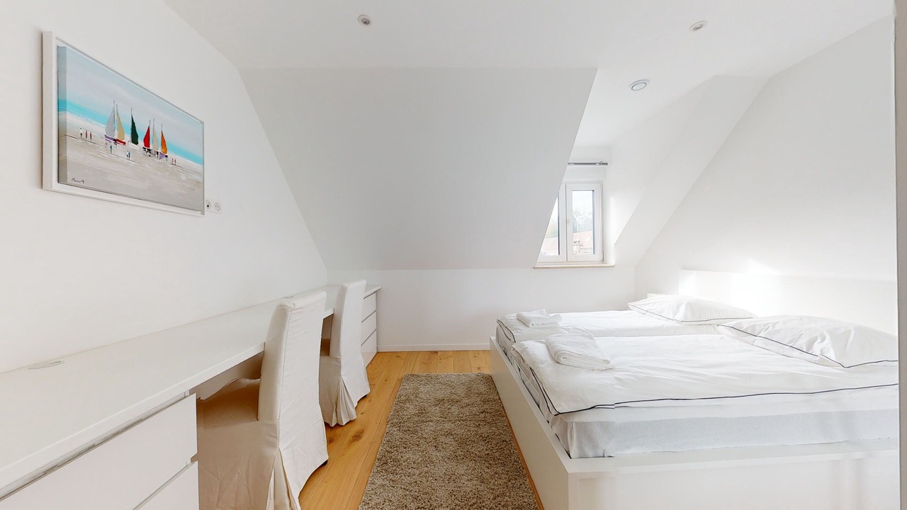 Photo of Bedroom in Magny-le-Hongre