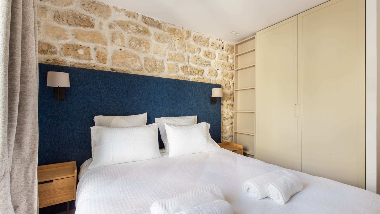 Photo of Bedroom in Pigalle