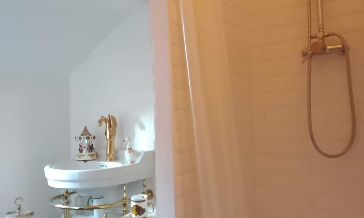 Photo of Bathroom in Quartier Sainte-Avoye