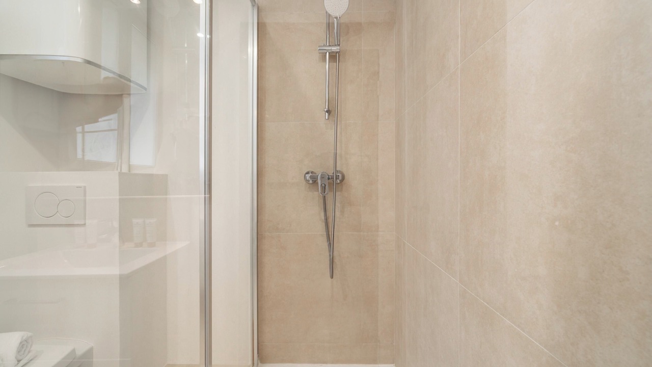 Photo of Bathroom in Plaisance