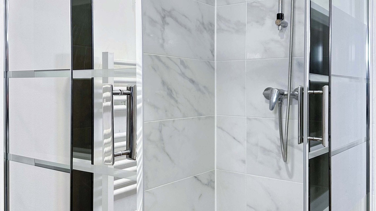 Photo of Bathroom in Chaillot