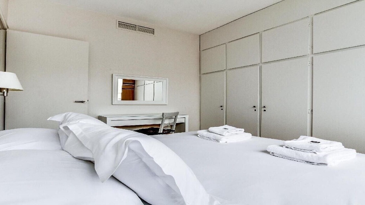 Photo of Bedroom in Champs-Elysees