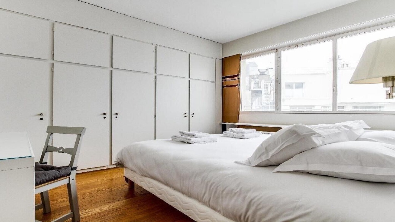 Photo of Bedroom in Champs-Elysees