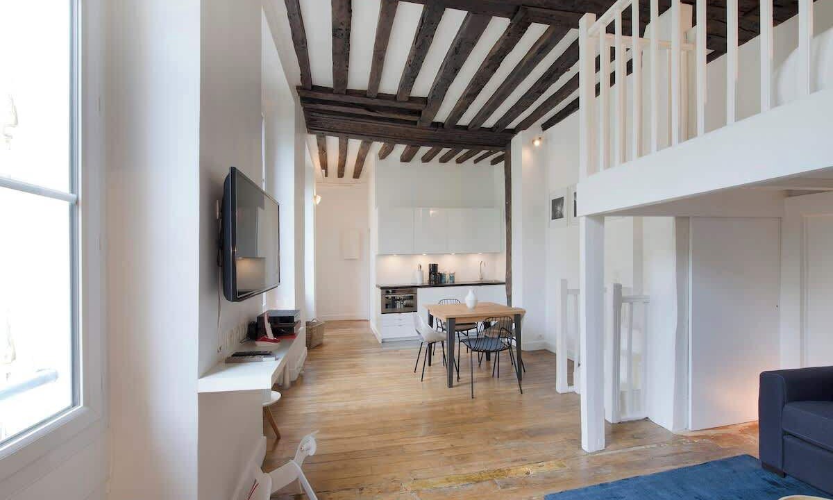 Photo of Livingroom in Notre-Dame-des-Champs