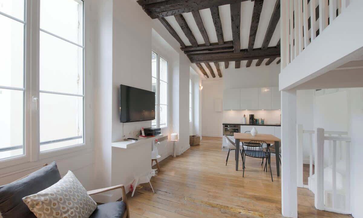 Photo of Livingroom in Notre-Dame-des-Champs