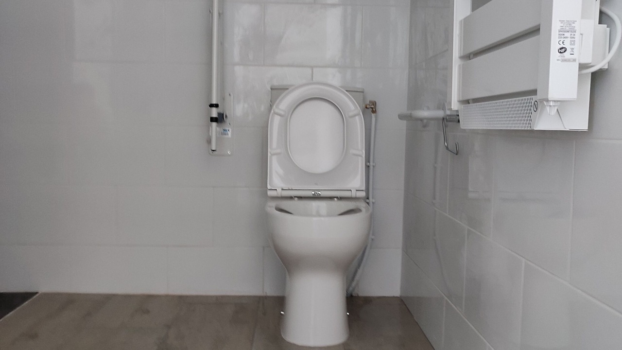 Photo of Bathroom in Garches