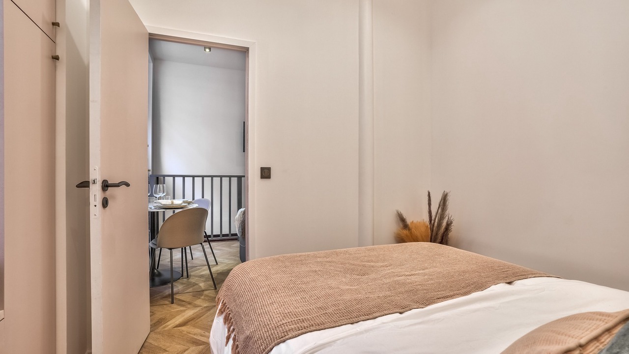 Photo of Bedroom in Grenelle