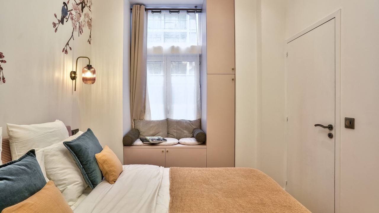 Photo of Bedroom in Grenelle