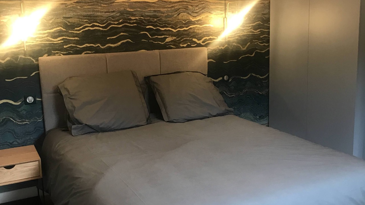 Photo of Bedroom in Garches