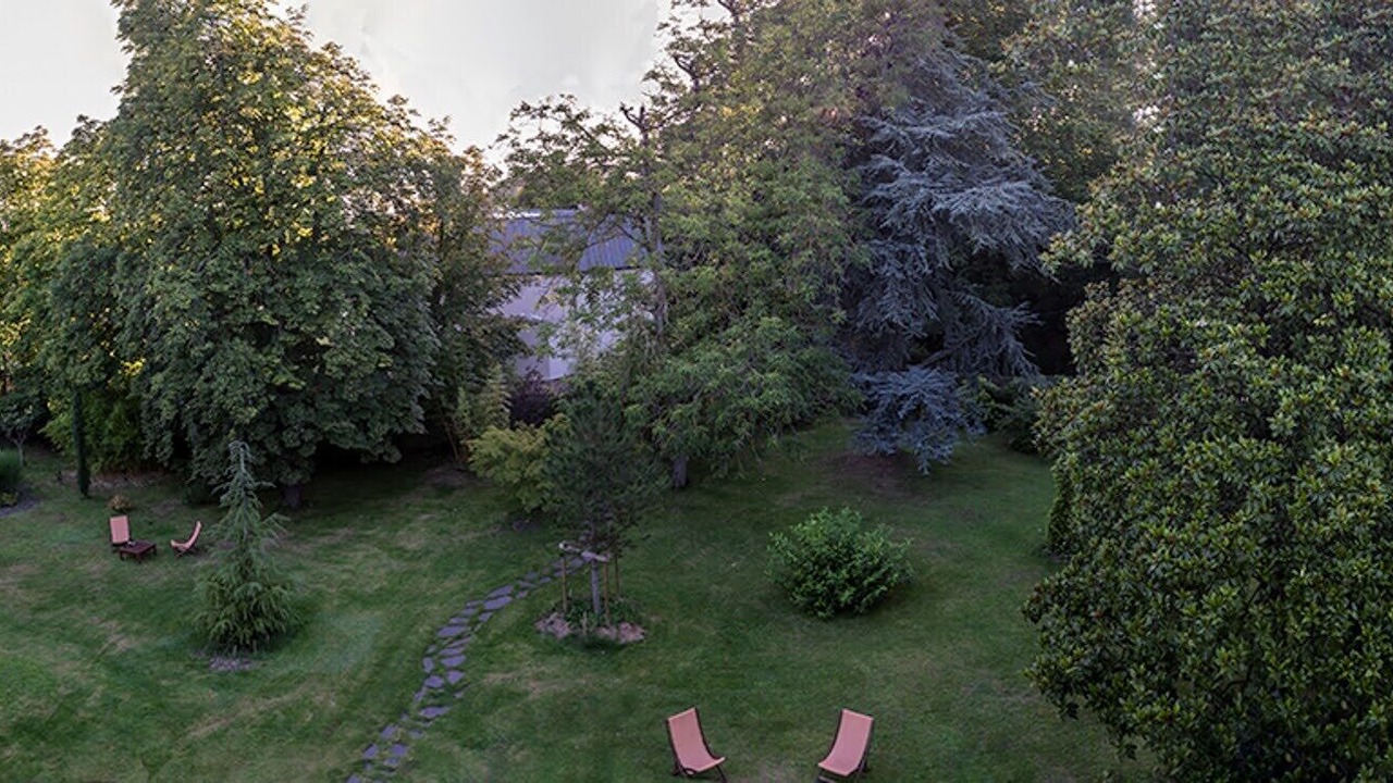 Photo of Outdoor in Garches