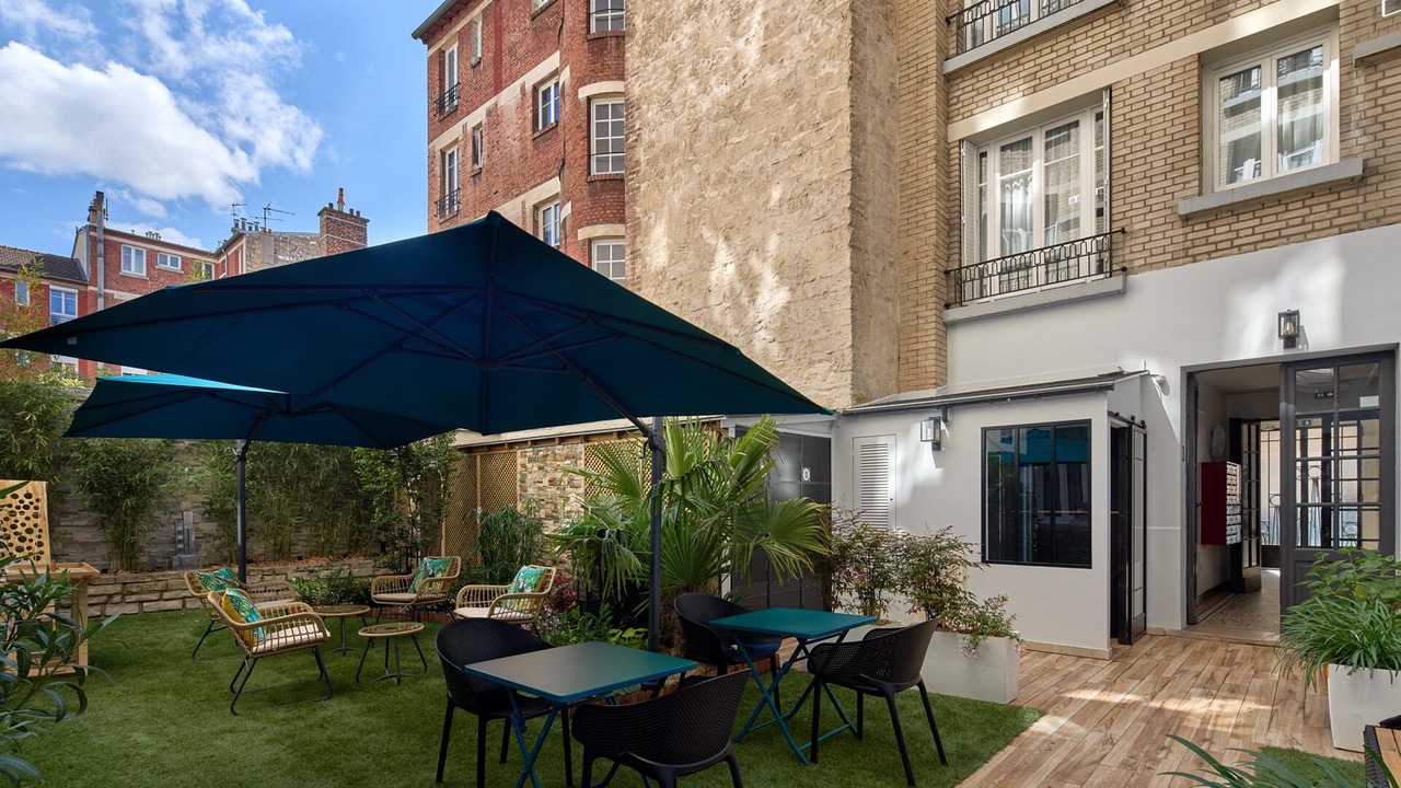 Photo of Patio Balcony in Asnieres-sur-Seine