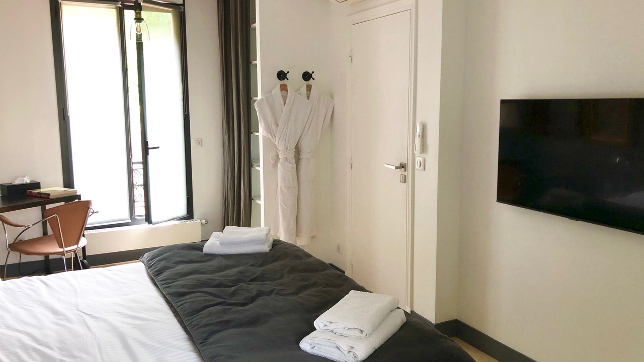 Photo of Bedroom in Puteaux