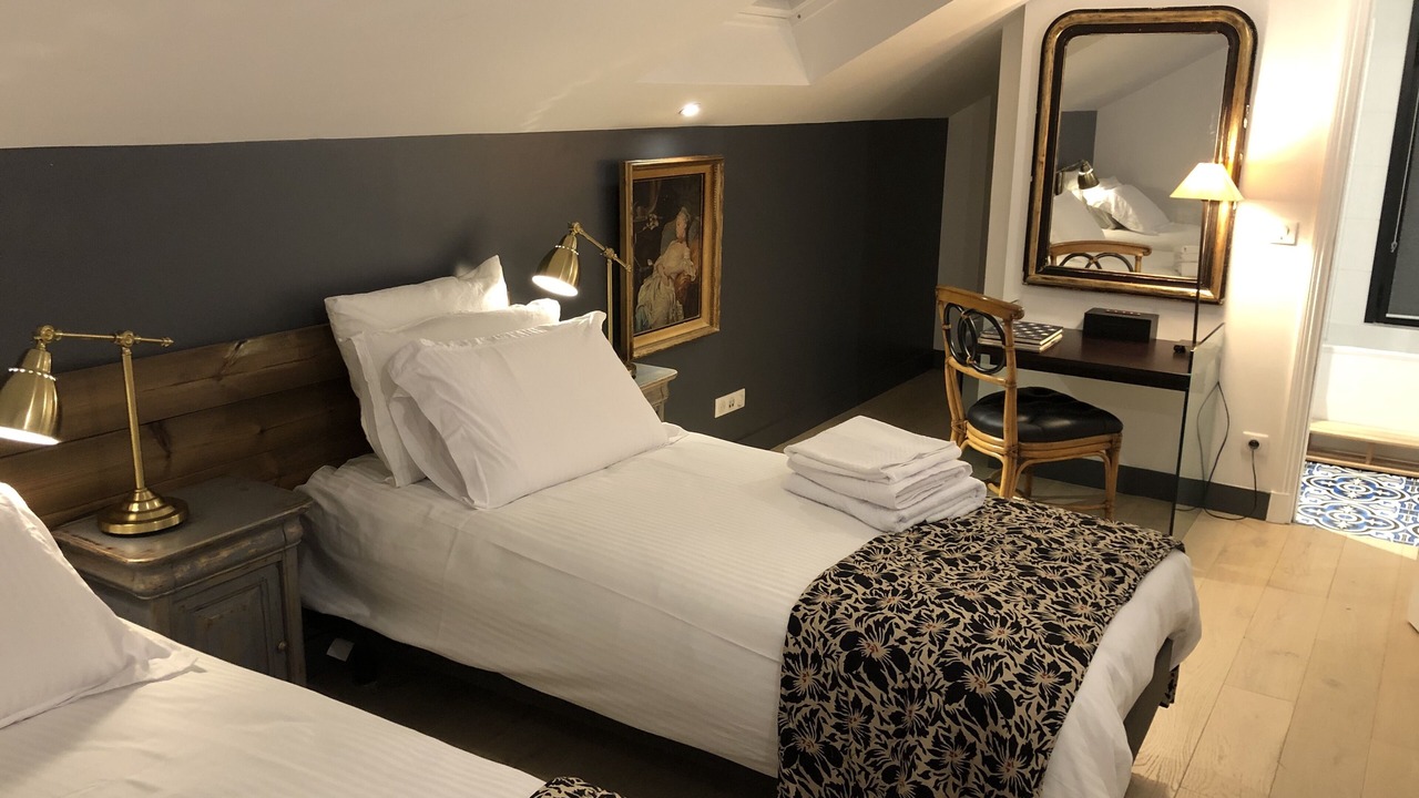 Photo of Bedroom in Puteaux