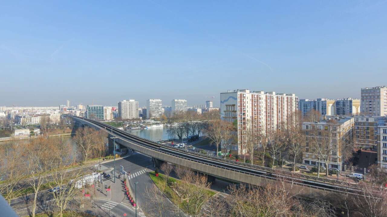 Photo of Others in Clichy