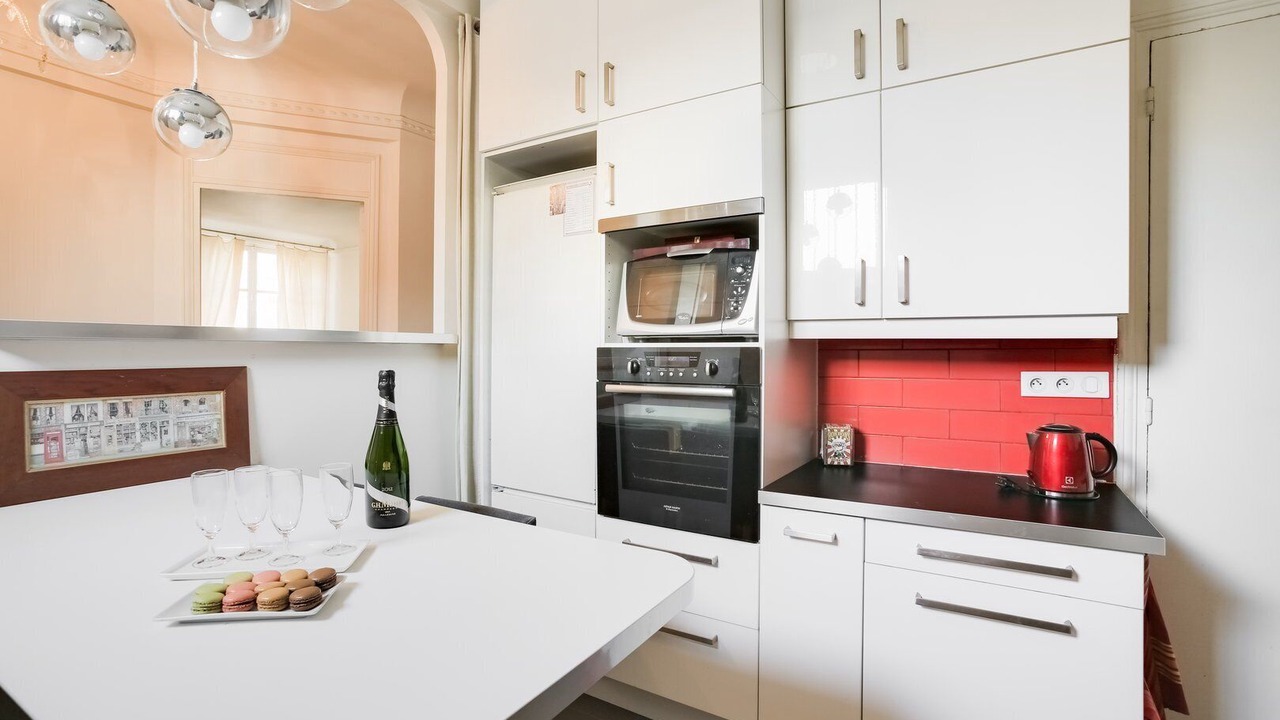 Photo of Kitchen in 16th Arrondissement