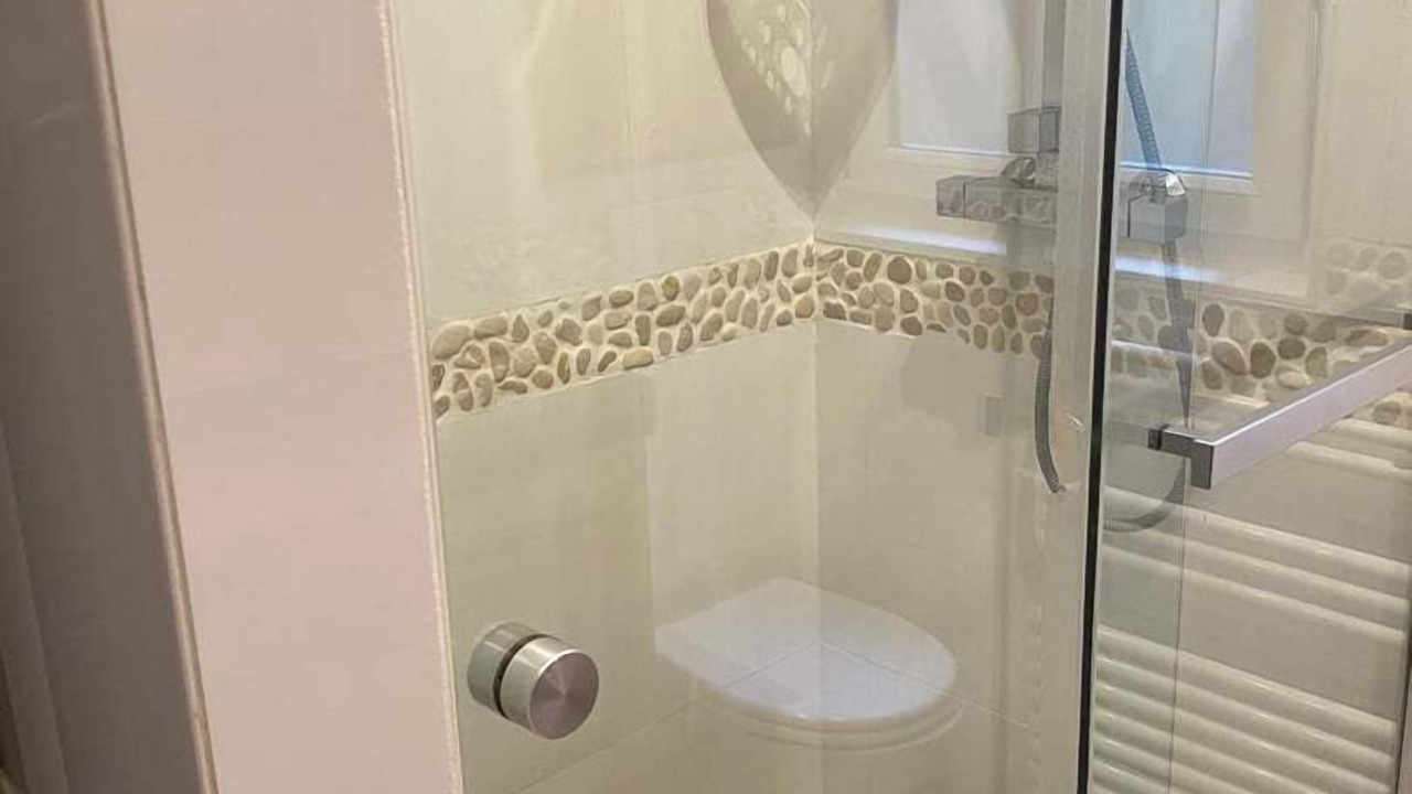Photo of Bathroom in 16th Arrondissement