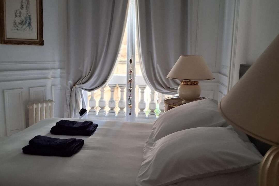Photo of Bedroom in 16th Arrondissement