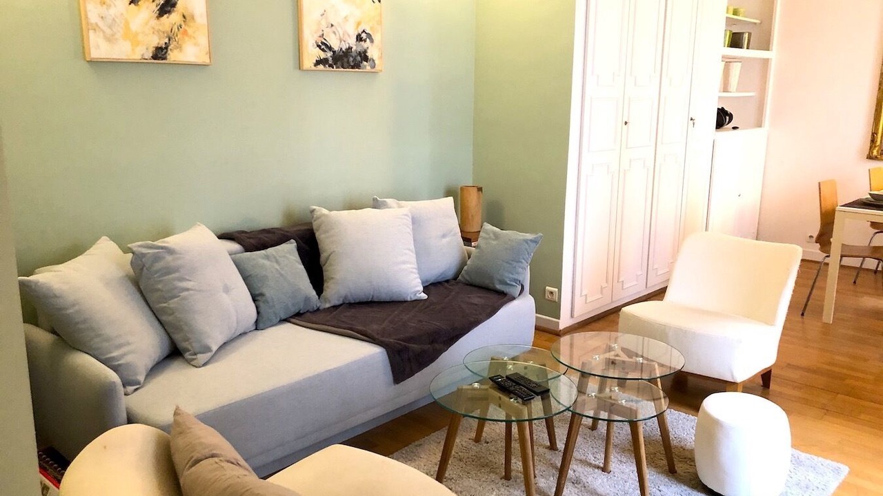 Photo of Livingroom in Chaillot