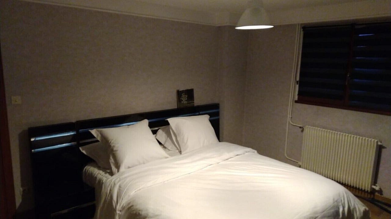 Photo of Bedroom in Tremblay-en-France
