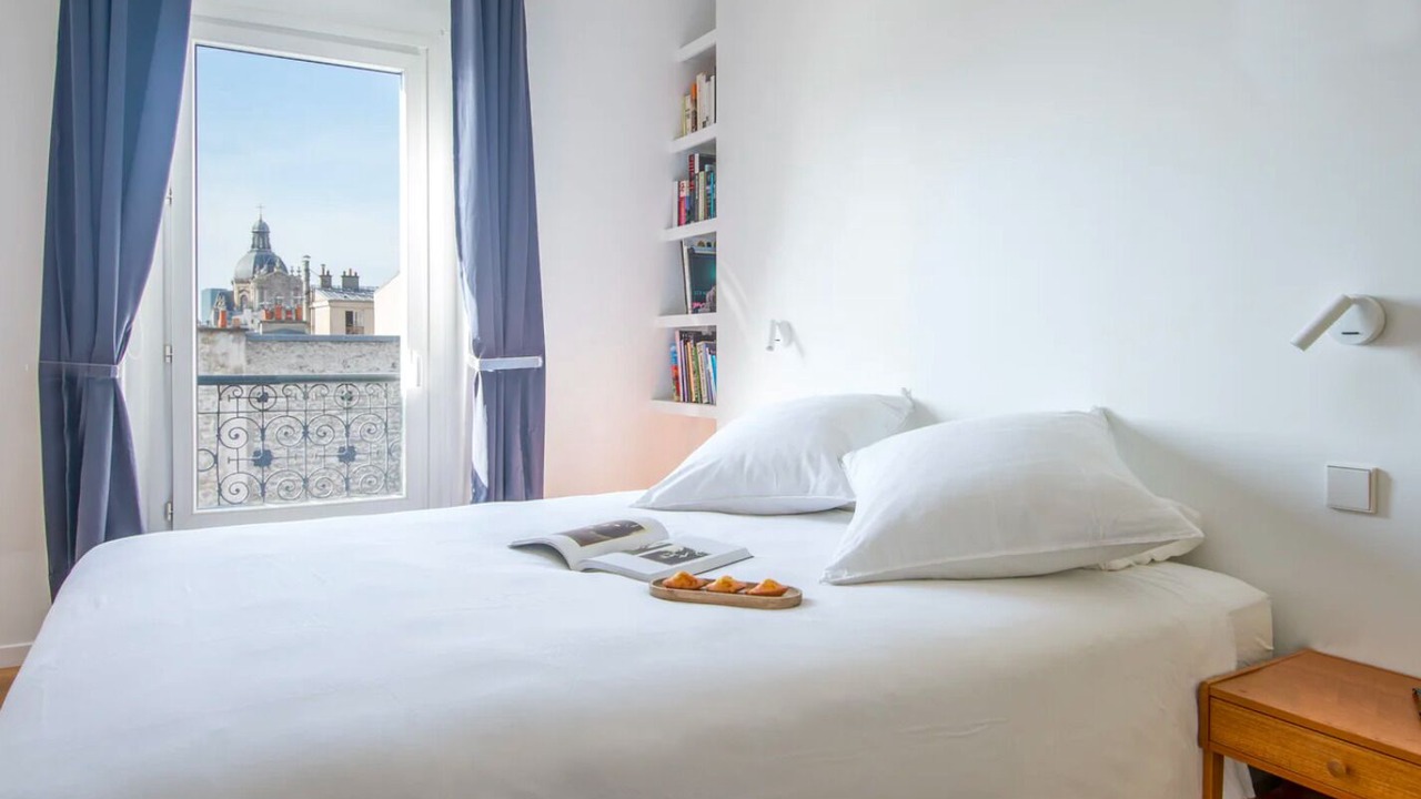 Photo of Bedroom in Marais