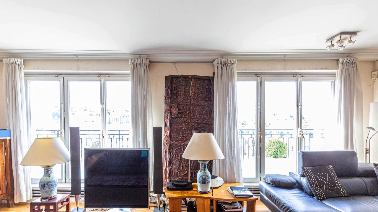 Photo of Livingroom in Chaillot
